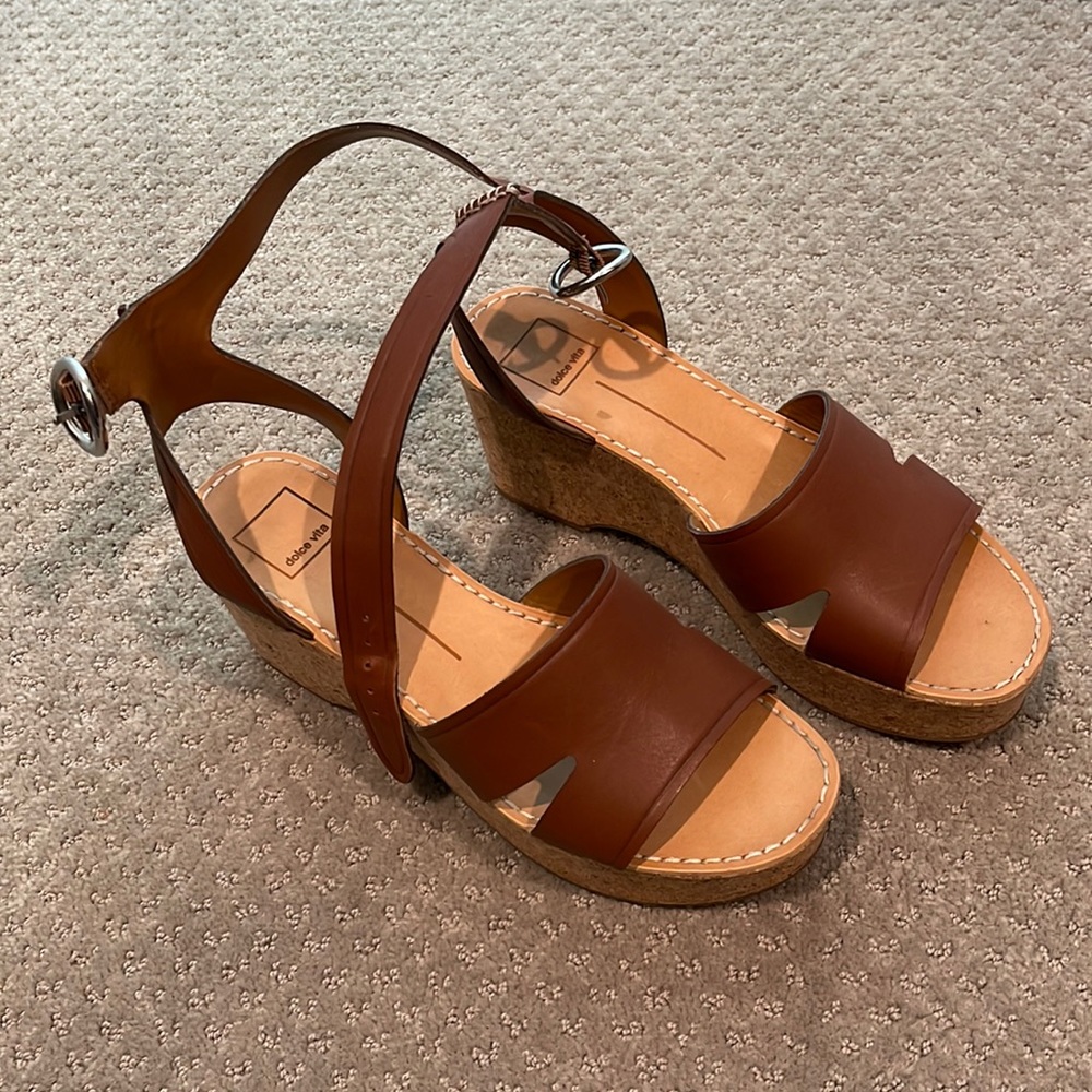 Dolce Vita brown wedges